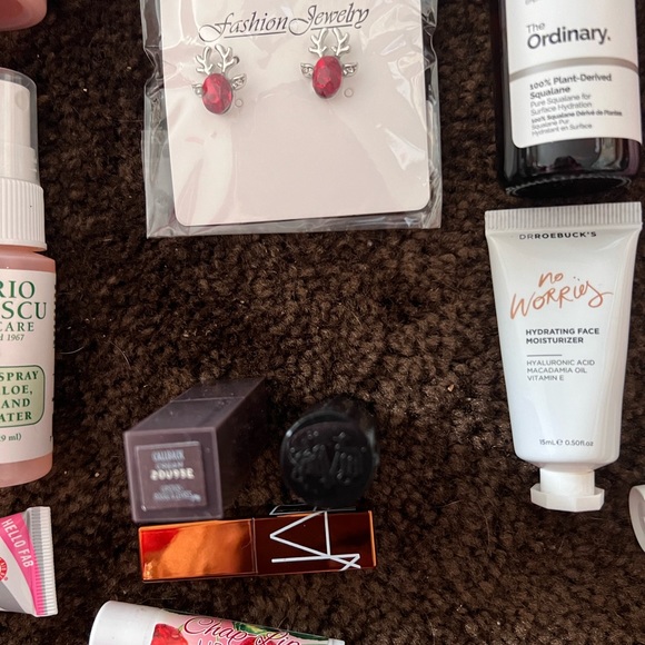 NEW MIXED MAKEUP BAG JUST FOR FUN! - Picture 6 of 15